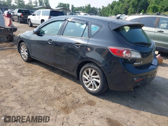 2012 Mazda 3 i Grand Touring с VIN JM1BL1M82C1635757, выставлен на аукционе IAAI как лот 42482177 с пробегом 405 358 миль миль и . История ставок и продаж доступна на DreamBid. Изображение 3.