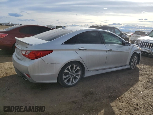 2014 Hyundai Sonata Limited with VIN 5NPEC4AB4EH876391, listed as a Copart auction lot 49819535 with 62,514 mi miles and Salvage Title. Bid and sale history available at DreamBid. Image 3.