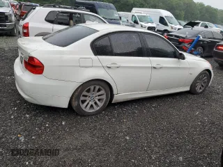 2006 BMW 3 Series 325i with VIN WBAVB13536KX66909, listed as a Copart auction lot 60811385 with 170,270 mi miles and Salvage title. Bid and sale history available at DreamBid. Image 3.