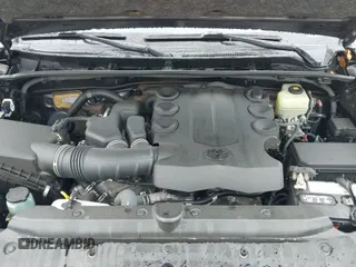 2020 Toyota 4Runner SR5 с VIN JTEBU5JR7L5778872, выставлен на аукционе IAAI как лот 41794279 с пробегом 57 926 миль миль и . История ставок и продаж доступна на DreamBid. Изображение 20.