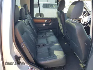 2016 Land Rover LR4 HSE z VIN SALAG2V61GA804202, wystawiony jako Copart lot #56557545 z przebiegiem 108 405 mil mil oraz Szkoda całkowita • Salvage title. Historia ofert i sprzedaży dostępna na DreamBid. Obrazek 11.