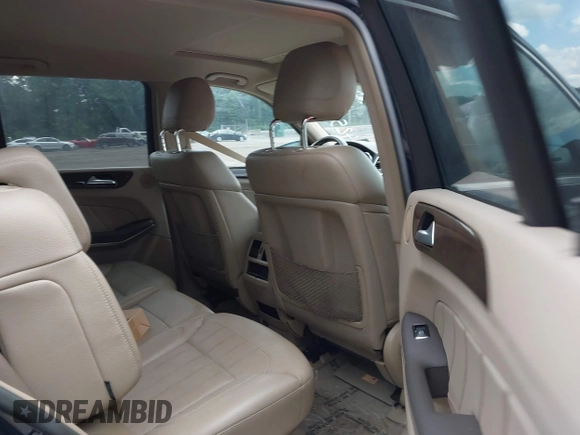 2014 Mercedes-Benz GL 450 с VIN 4JGDF7CE1EA286051, выставлен на аукционе IAAI как лот 42549323 с пробегом 143 640 миль миль и . История ставок и продаж доступна на DreamBid. Изображение 8.