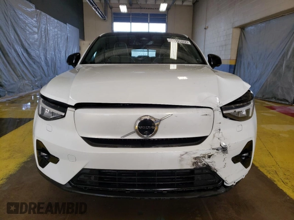 2023 Volvo C40 Plus с VIN YV4ED3GL9P2051956, выставлен на аукционе Copart как лот 89019095 с пробегом 62 222 миль миль и Чистый • Clean title. История ставок и продаж доступна на DreamBid. Изображение 5.