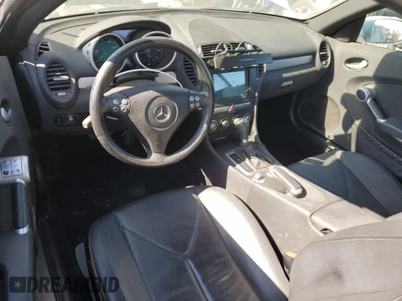2006 Mercedes-Benz SLK 350 with VIN WDBWK56F96F113561, listed as a Copart auction lot 63230525 with 180,838 mi miles and Clean title. Bid and sale history available at DreamBid. Image 10.