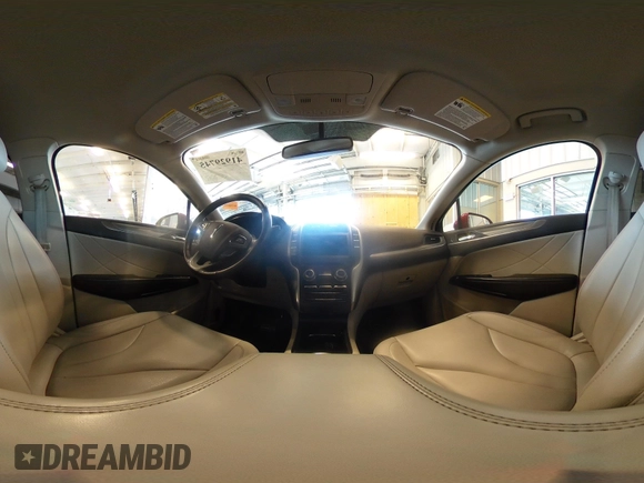 2017 Lincoln MKC Premiere with VIN 5LMCJ1C90HUL32656, listed as a IAAI auction lot 41929745 with 84,036 mi miles and . Bid and sale history available at DreamBid. Image 19.