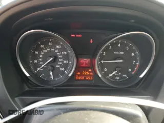 2009 BMW Z4 sDrive30i с VIN WBALM53589E161683, выставлен на аукционе Copart как лот 60557635 с пробегом 70 183 миль миль и Списание • Salvage title. История ставок и продаж доступна на DreamBid. Изображение 9.