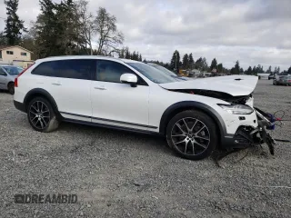 2020 Volvo V90 z VIN YV4A22NLXL1110871, wystawiony jako Copart lot #46942463 z przebiegiem 23 901 mil mil oraz . Historia ofert i sprzedaży dostępna na DreamBid. Obrazek 4.