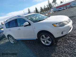 2009 Mitsubishi Outlander XLS with VIN JA4MT41X39Z015171, listed as a IAAI auction lot 41774842 with 262,186 mi miles. Bid and sale history available at carsss.com. Image 13.
