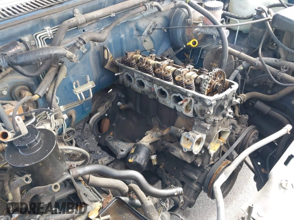 1994 Nissan Frontier z VIN 1N6SD11S4RC322264, wystawiony jako IAAI lot #41325955 z przebiegiem 153 524 mil mil oraz . Historia ofert i sprzedaży dostępna na DreamBid. Obrazek 15.