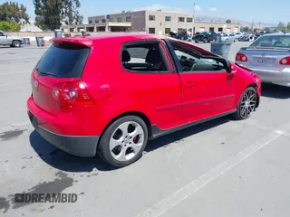 2008 Volkswagen GTI z VIN WVWFV71K18W263630, wystawiony jako IAAI lot #42378577 z przebiegiem 177 311 mil mil oraz . Historia ofert i sprzedaży dostępna na DreamBid. Obrazek 4.