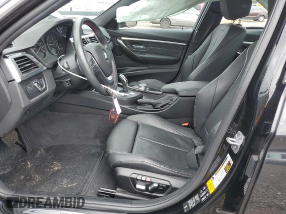2018 BMW 3 Series 330i xDrive with VIN WBA8D9C52JA616441, listed as a Copart auction lot 57772975 with 55,513 mi miles and Salvage title. Bid and sale history available at DreamBid. Image 7.