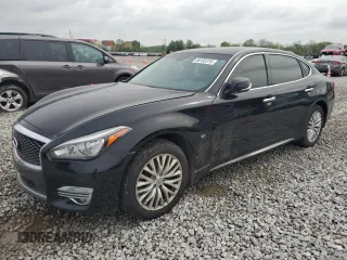 2015 Infiniti Q70 z VIN JN1BY1PR1FM830664, wystawiony jako Copart lot #56182275 z przebiegiem 263 925 mil mil oraz Tytuł czysty. Historia ofert i sprzedaży dostępna na DreamBid. Obrazek 1.