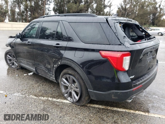 2023 Ford Explorer XLT with VIN 1FMSK7DH1PGA37504, listed as a Copart auction lot 44997995 with 14,899 mi miles and Salvage Title. Bid and sale history available at carsss.com. Image 2.