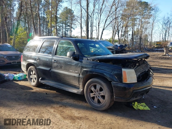 2006 Cadillac Escalade z VIN 1GYEK63N26R131245, wystawiony jako IAAI lot #41355286 z przebiegiem 247 558 mil mil oraz . Historia ofert i sprzedaży dostępna na DreamBid. Obrazek 1.
