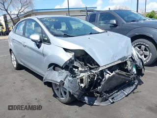 2019 Ford Fiesta SE with VIN 3FADP4BJ4KM149995, listed as a IAAI auction lot 41920299 with 72,754 mi miles. Bid and sale history available at carsss.com. Image 1.