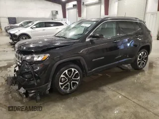 2022 Jeep Compass (RED) Edition with VIN 3C4NJDCB8NT108125, listed as a Copart auction lot 45368575 with 76,256 mi miles and Salvage Title. Bid and sale history available at carsss.com. Image 1.