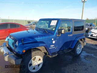 2010 Jeep Wrangler Sahara с VIN 1J4GA5D11AL105992, выставлен на аукционе IAAI как лот 41434926 с пробегом 100 464 миль миль и . История ставок и продаж доступна на DreamBid. Изображение 18.