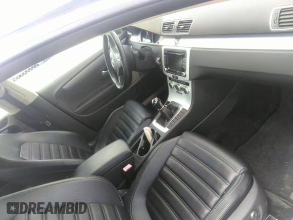 2013 Volkswagen CC R-Line с VIN WVWAP7AN6DE540836, выставлен на аукционе IAAI как лот 42542982 с пробегом 80 364 миль миль и . История ставок и продаж доступна на DreamBid. Изображение 5.