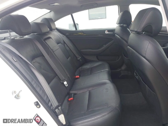 2016 Kia Cadenza Premium with VIN KNALN4D71G5213580, listed as a IAAI auction lot 41306716 with NaN miles. Bid and sale history available at carsss.com. Image 8.
