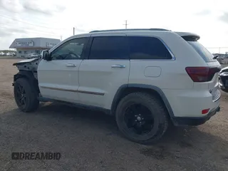 2011 Jeep Grand Cherokee Overland Summit with VIN 1J4RR6GT9BC586712, listed as a IAAI auction lot 42427655 with 157,549 mi miles and . Bid and sale history available at DreamBid. Image 15.