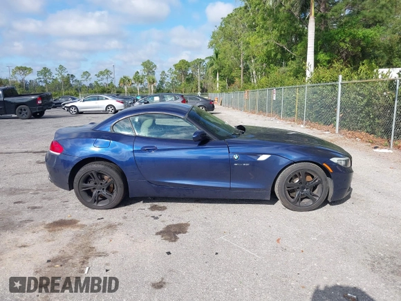 2009 BMW Z4 sDrive35i with VIN WBALM73579E165199, listed as a IAAI auction lot 41696215 with Not provided miles and . Bid and sale history available at DreamBid. Image 13.