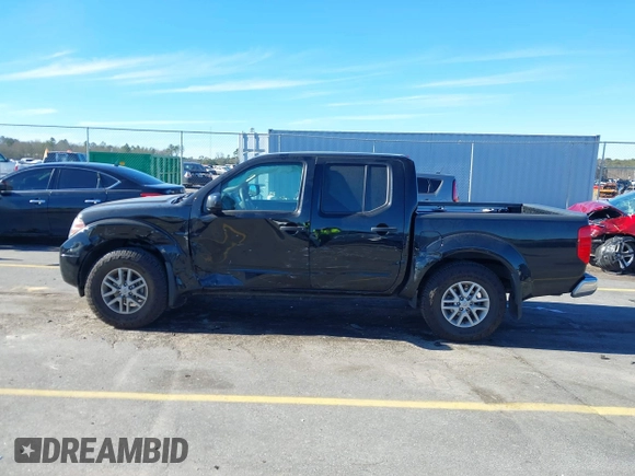 2021 Nissan Frontier SV z VIN 1N6ED0EA6MN701370, wystawiony jako IAAI lot #41326550 z przebiegiem 63 107 mil mil oraz . Historia ofert i sprzedaży dostępna na DreamBid. Obrazek 14.