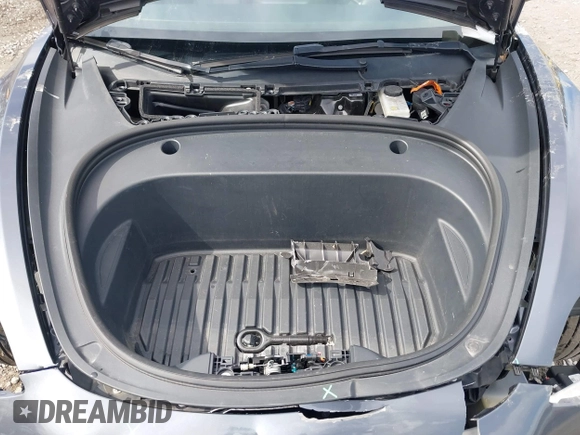 2023 Tesla Model 3 z VIN 5YJ3E1EA5PF451085, wystawiony jako IAAI lot #41941655 z przebiegiem 56 532 mil mil oraz . Historia ofert i sprzedaży dostępna na DreamBid. Obrazek 10.