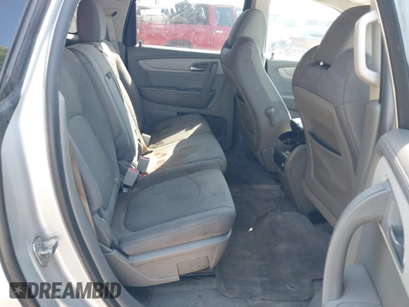 2013 Chevrolet Traverse LS with VIN 1GNKRFED7DJ178010, listed as a IAAI auction lot 42104289 with 273,944 mi miles. Bid and sale history available at carsss.com. Image 8.