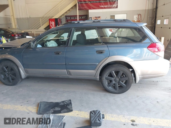 2008 Subaru Outback i with VIN 4S4BP61C187303285, listed as a IAAI auction lot 42023254 with 97,761 mi miles and . Bid and sale history available at DreamBid. Image 15.
