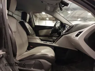 2011 GMC Terrain SLT-1 z VIN 2CTALUEC2B6472429, wystawiony jako IAAI lot #42604083 z przebiegiem 187 766 mil mil oraz . Historia ofert i sprzedaży dostępna na DreamBid. Obrazek 5.