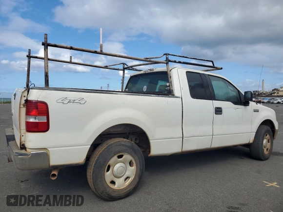 2004 Ford F-150 STX with VIN 1FTRX14W54NB44465, listed as a Copart auction lot 48588675 with 114,330 mi miles and Clean title. Bid and sale history available at DreamBid. Image 3.