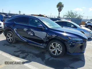 2023 Lexus RX 350 z VIN 2T2BAMBA7PC007168, wystawiony jako IAAI lot #41812671 z przebiegiem 10 285 mil mil oraz . Historia ofert i sprzedaży dostępna na DreamBid. Obrazek 1.