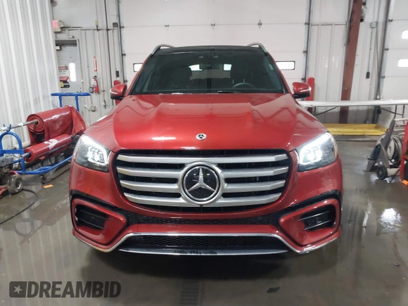 2025 Mercedes-Benz GLS with VIN 4JGFF5KEXSB291866, listed as a IAAI auction lot 41556256 with 4,804 mi miles. Bid and sale history available at carsss.com. Image 13.