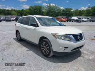 2014 Nissan Pathfinder Platinum z VIN 5N1AR2MN8EC671607, wystawiony jako IAAI lot #42243351 z przebiegiem 144 894 mil mil oraz . Historia ofert i sprzedaży dostępna na DreamBid. Obrazek 1.