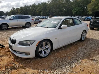 2011 BMW 3 Series 328i with VIN WBAKE3C58BE557731, listed as a Copart auction lot 88974515 with 113,446 mi miles and Salvage Title. Bid and sale history available at carsss.com. Image 1.