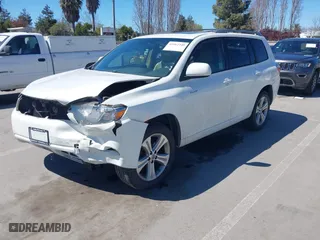 2009 Toyota Highlander Sport with VIN JTEES43AX92130764, listed as a IAAI auction lot 41862340 with 257,577 mi miles. Bid and sale history available at carsss.com. Image 2.
