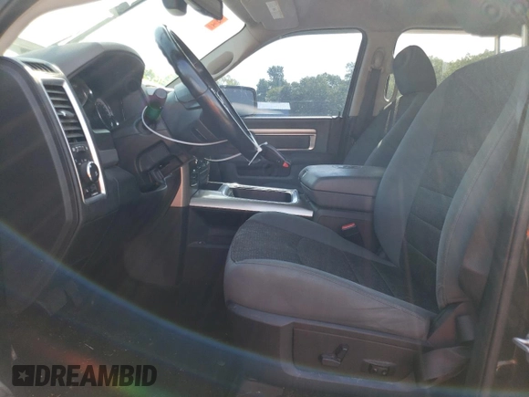 2016 Ram 1500 Lone Star z VIN 1C6RR7LTXGS398125, wystawiony jako Copart lot #69176393 z przebiegiem 89 057 mil mil oraz Szkoda całkowita • Salvage title. Historia ofert i sprzedaży dostępna na DreamBid. Obrazek 7.