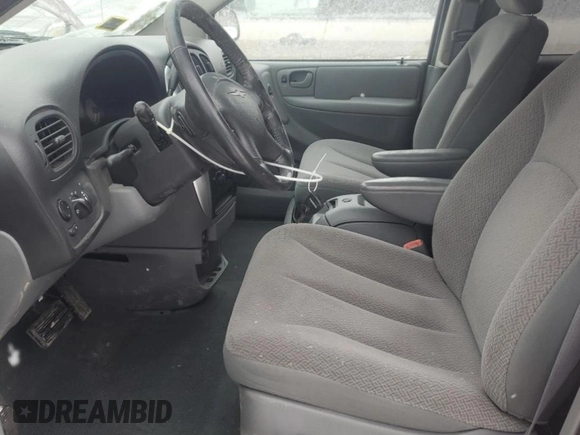 2007 Chrysler Town & Country Touring with VIN 2A8GP54L67R207318, listed as a Copart auction lot 46127425 with 57,155 mi miles and Salvage Title. Bid and sale history available at DreamBid. Image 7.