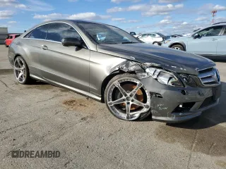 2010 Mercedes-Benz E-Class E 550 with VIN WDDKJ7CB7AF004823, listed as a Copart auction lot 86905854 with 67,666 mi miles and Salvage Title. Bid and sale history available at carsss.com. Image 4.