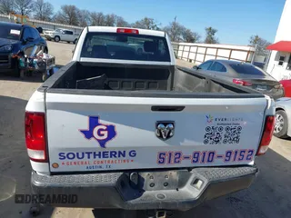 2019 Ram 1500 Classic Tradesman with VIN 3C6JR6DT1KG509991, listed as a IAAI auction lot 41659174 with 186,153 mi miles. Bid and sale history available at carsss.com. Image 16.