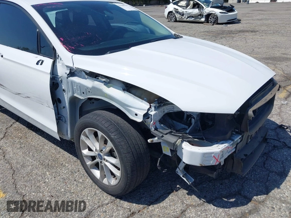 2019 Ford Fusion SE with VIN 3FA6P0HD3KR201350, listed as a IAAI auction lot 41988519 with 46,105 mi miles and . Bid and sale history available at carsss.com. Image 6.