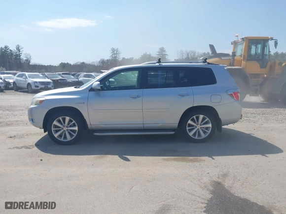 2009 Toyota Highlander Hybrid Limited with VIN JTEEW44A392029925, listed as a IAAI auction lot 42119461 with 183,119 mi miles. Bid and sale history available at carsss.com. Image 14.