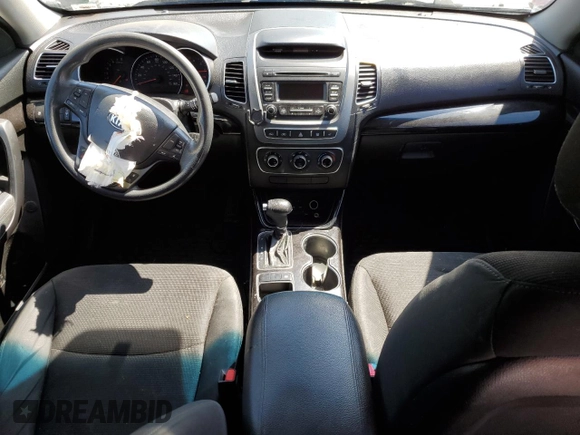 2014 Kia Sorento LX with VIN 5XYKT4A67EG428336, listed as a Copart auction lot 53906355 with 260,530 mi miles and Clean Title. Bid and sale history available at carsss.com. Image 8.