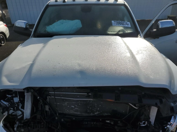 2022 Ram 3500 Laramie with VIN 3C63R3ML9NG400318, listed as a Copart auction lot 73986074 with 40,552 mi miles and Salvage Title. Bid and sale history available at carsss.com. Image 11.