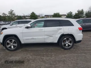 2016 Jeep Grand Cherokee Limited 75th Anniversary with VIN 1C4RJFBG2GC461856, listed as a IAAI auction lot 42038362 with 132,814 mi miles and . Bid and sale history available at DreamBid. Image 14.