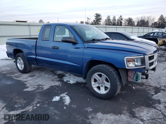 2011 Ram Dakota Bighorn/Lonestar with VIN 1D7RW3BK8BS670446, listed as a Copart auction lot 42385865 with 104,377 mi miles and Salvage Title. Bid and sale history available at carsss.com. Image 4.