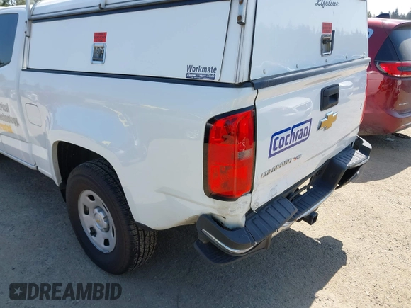 2018 Chevrolet Colorado 2WD Work Truck with VIN 1GCHSBEN7J1158361, listed as a IAAI auction lot 42121132 with 175,808 mi miles. Bid and sale history available at carsss.com. Image 6.