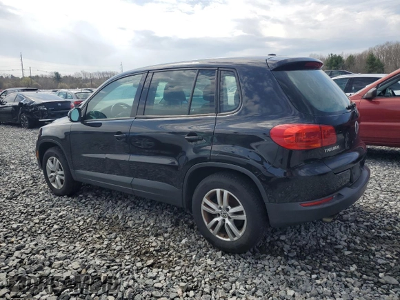 2013 Volkswagen Tiguan SEL with VIN WVGBV3AX1DW581790, listed as a Copart auction lot 51319665 with 194,237 mi miles and Clean Title. Bid and sale history available at DreamBid. Image 2.