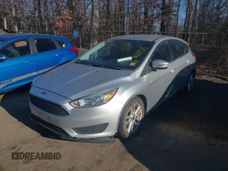 2016 Ford Focus SE with VIN 1FADP3KE5GL200829, listed as a IAAI auction lot 41628505 with 111,053 mi miles and . Bid and sale history available at carsss.com. Image 2.