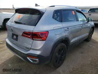 2022 Volkswagen Taos SE with VIN 3VVLX7B24NM074513, listed as a Copart auction lot 60348862 with 0 mi miles. Bid and sale history available at carsss.com. Image 4.